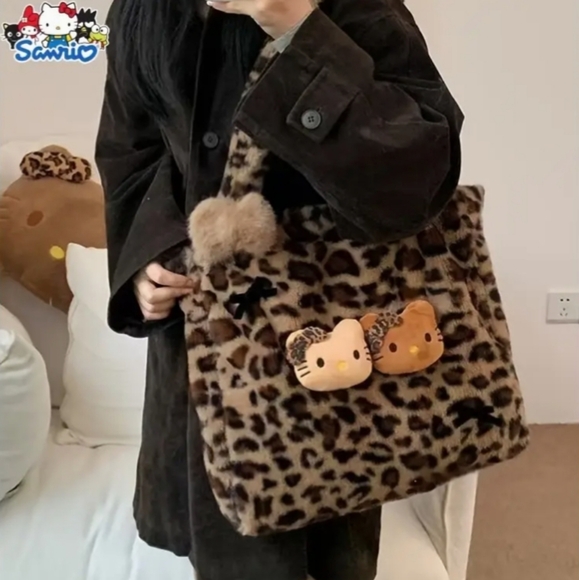 Hello Kitty Plush Furry Leopard Print Sanrio Kawaii Handbag Tote Shoulder Purse - Picture 1 of 13